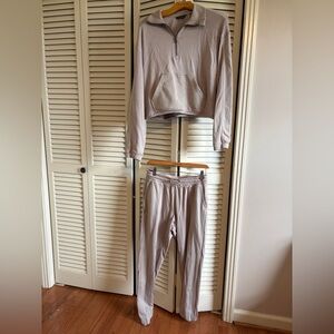 Danskin Neutral Beige Pullover Set